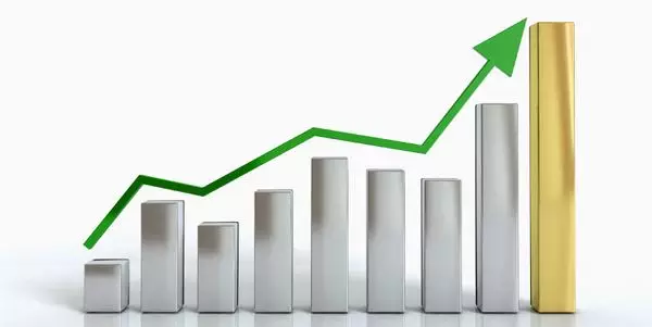 無人機(jī)行業(yè)前景如何？職業(yè)飛手高薪就業(yè)新選擇！